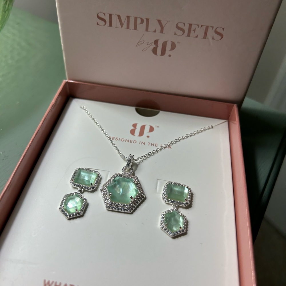 NEW Bomb Party Simply Sets Necklace & Earrings